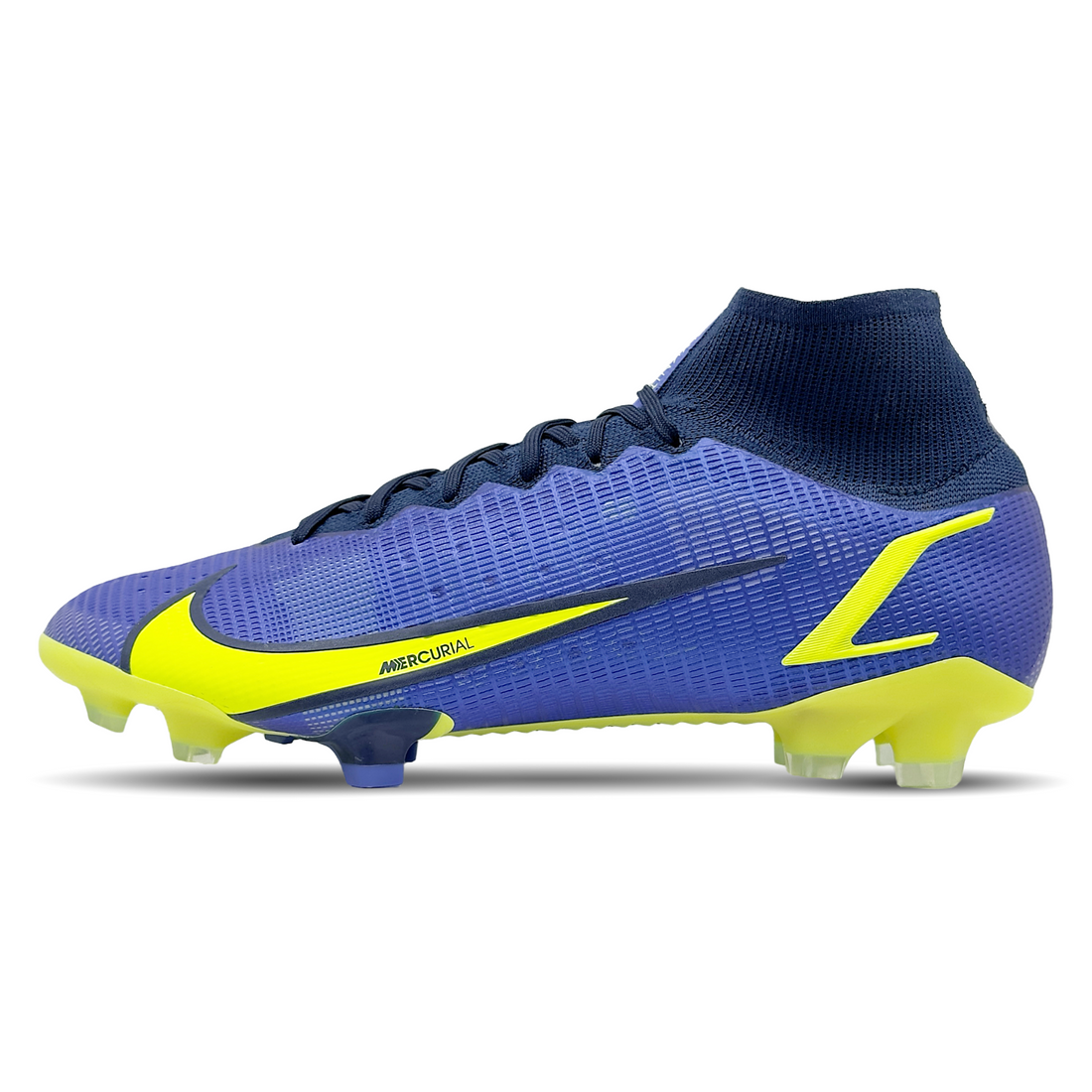 Erlebe explosive Geschwindigkeit und präzise Ballkontrolle mit den Nike Mercurial Superfly 8 Elite FG (CV0958-574), erhältlich auf STUNNINGBOOTS.com. Diese Fußballschuhe sind für festen Boden konzipiert und bieten dir optimale Traktion dank der innovativen Sohlenkonstruktion. Das leichte Obermaterial sorgt für maximalen Komfort und unterstützt deine Performance bei jedem Spiel. Ideal für Spieler, die Wert auf Geschwindigkeit und Kontrolle legen.