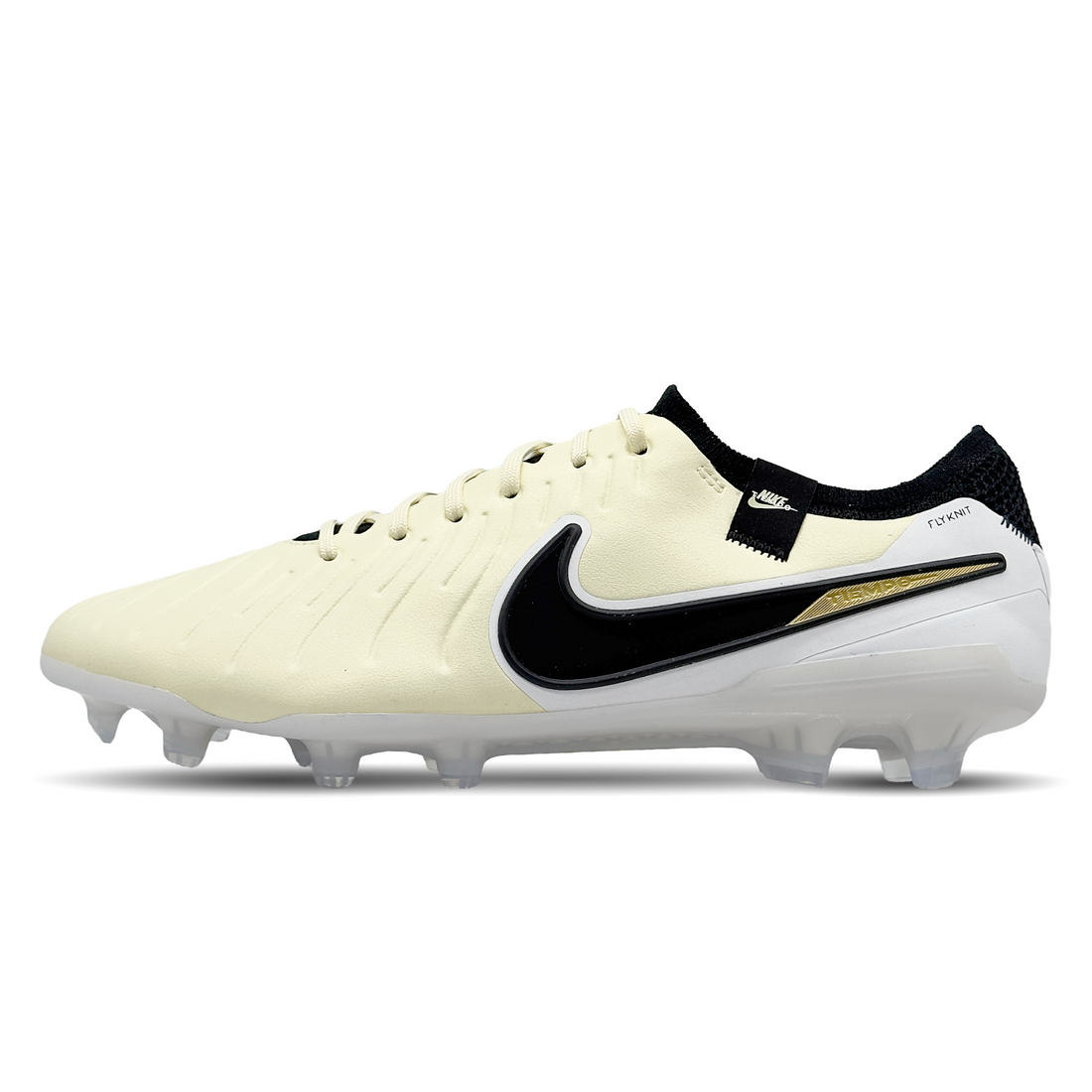 Entdecke die neue Generation des Spiels mit den Nike Tiempo Legend 10 Elite FG Fußballschuhen (DV4328-700). Gefertigt aus erstklassigem Leder bieten sie überragenden Tragekomfort und präzise Ballkontrolle. Erhältlich auf STUNNINGBOOTS.com – hol dir jetzt deinen Vorteil auf dem Platz!